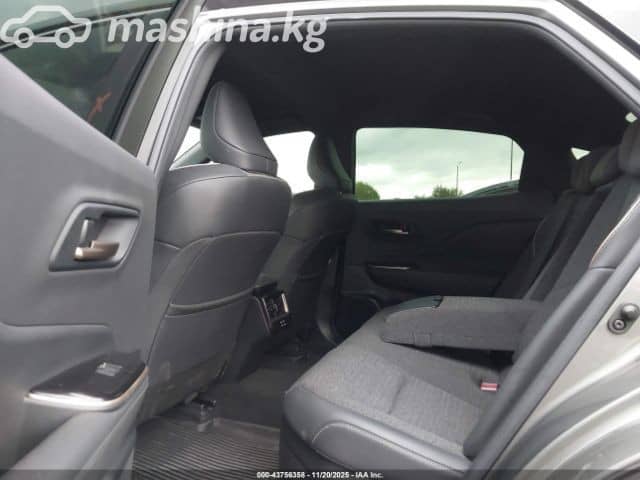 Toyota Crown XVI (S230) 2.5hyb CVT 4WD