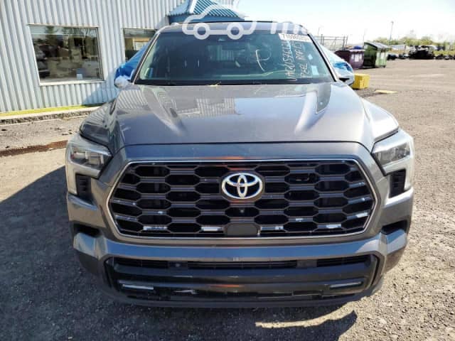 Toyota Sequoia III 3.5hyb AT 4WD