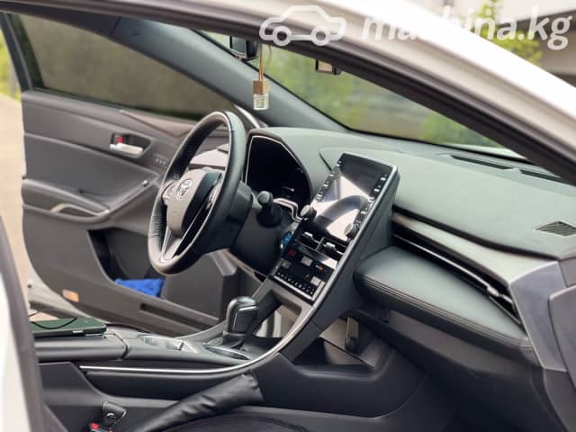 Toyota Avalon V 2.5hyb CVT