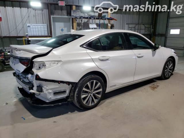 Lexus ES VII Рестайлинг 300h 2.5hyb CVT
