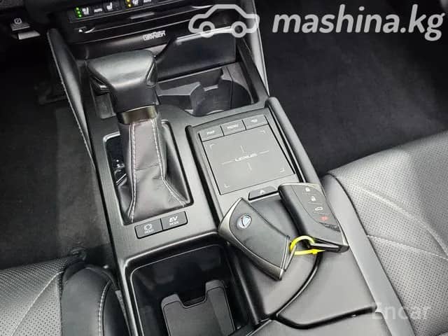 Lexus ES VII Рестайлинг 300h 2.5hyb CVT