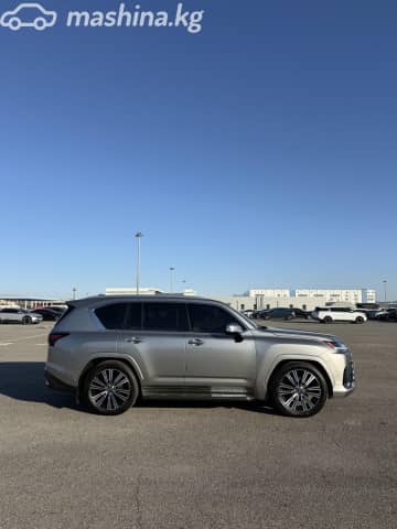 Lexus LX IV 700h 3.5hyb AT 4WD