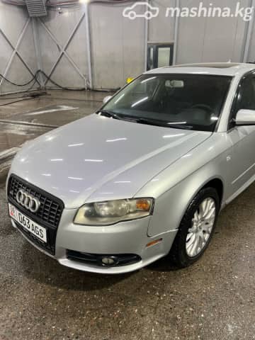 Audi A4 III (B7) 2.0 AT 4WD