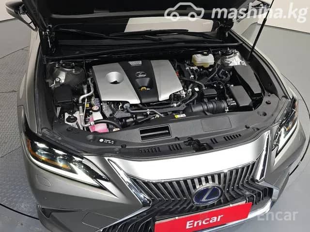 Lexus ES VII 300h 2.5hyb CVT