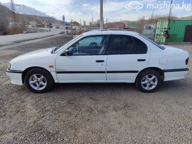 Nissan Primera I (P10) 1.6 MT