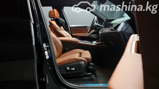 BMW X7 I (G07) Рестайлинг 40i 3.0 AT 4WD