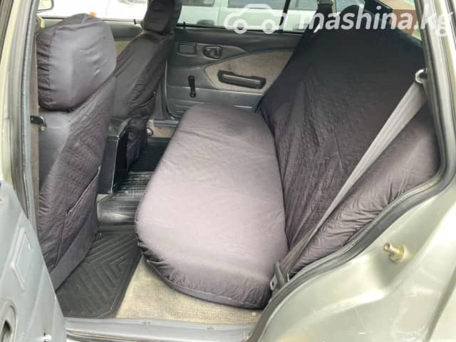Daewoo Nexia I 1.5 MT