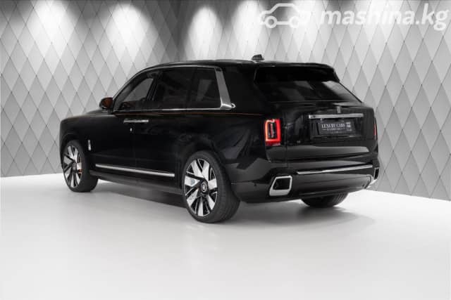 Rolls-Royce Cullinan I 6.7 AT AWD