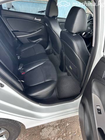 Hyundai Accent IV 1.4 CVT