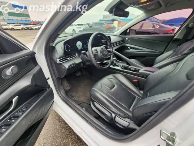 Hyundai Avante VII 1.6hyb AMT