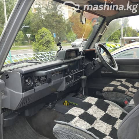 Toyota Land Cruiser Prado 70 Series 2.5d AT 4WD
