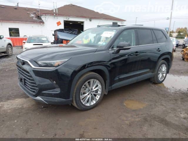 Toyota Grand Highlander 2.4 AT 4WD