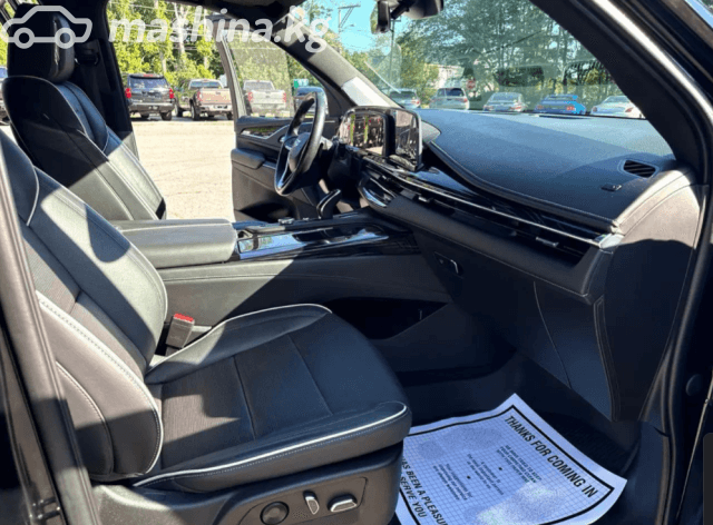 Cadillac Escalade V ESV 6.2 AT 4WD
