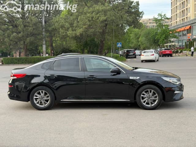 Kia K5 II 2.0 AT