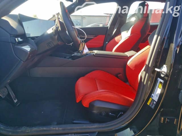 BMW M5 VII (G90) 4.4hyb AT 4WD