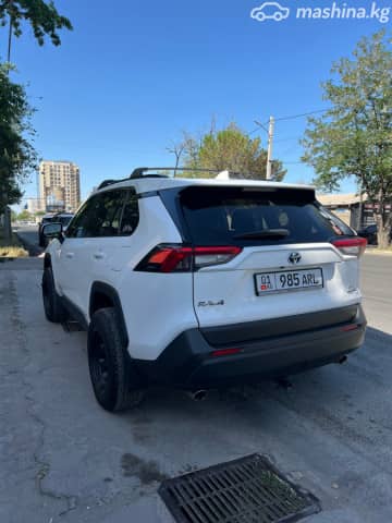 Toyota RAV4 V (XA50) 2.5hyb CVT 4WD