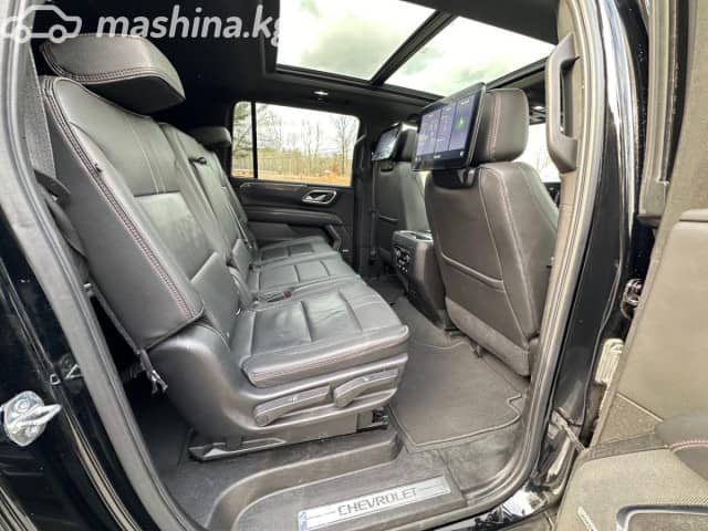 Chevrolet Suburban XII 6.2 AT 4WD