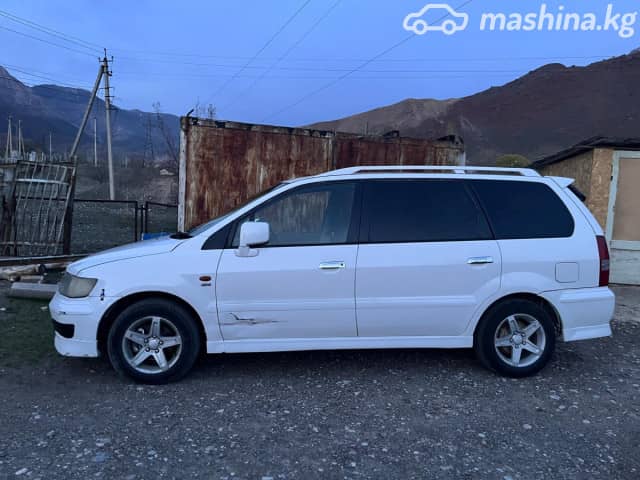 Mitsubishi Chariot III 2.4 AT 4WD