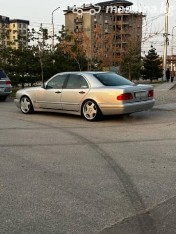 Mercedes-Benz E-Класс II (W210, S210) 320 3.2 AT