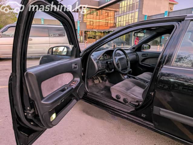 Nissan Maxima IV (A32) 2.0 AT