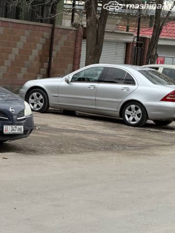 Mercedes-Benz C-Класс II (W203) 320 3.2 MT