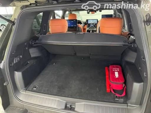 Lexus LX IV 700h 3.5hyb AT 4WD
