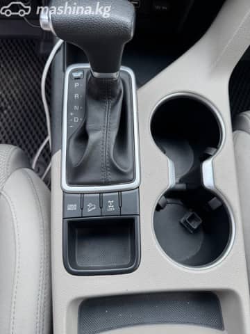 Kia Sportage IV Рестайлинг 2.4 AT 4WD