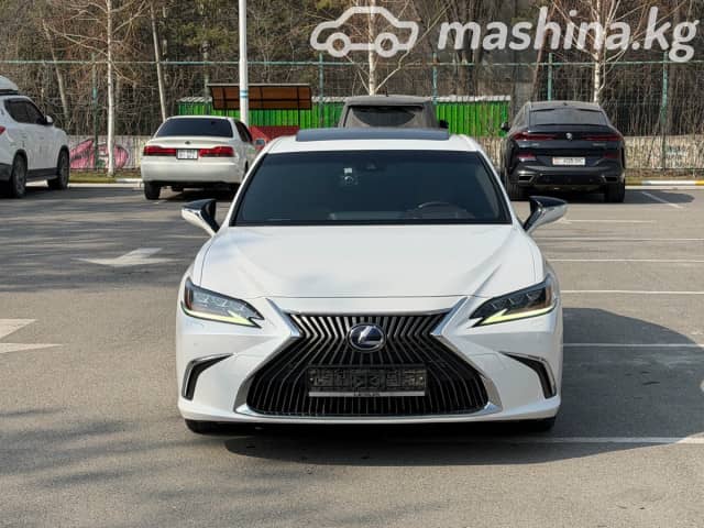 Lexus ES VII Рестайлинг 300h 2.5hyb CVT
