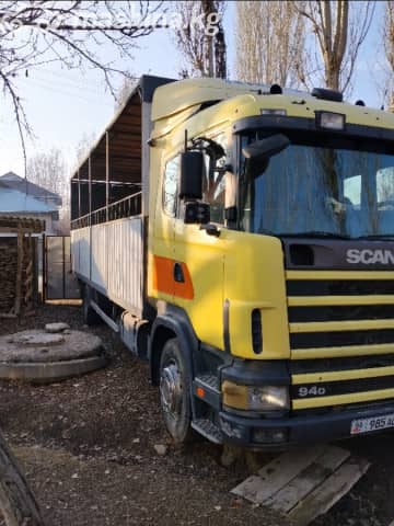 Mercedes-Benz Бортовой (4х2)