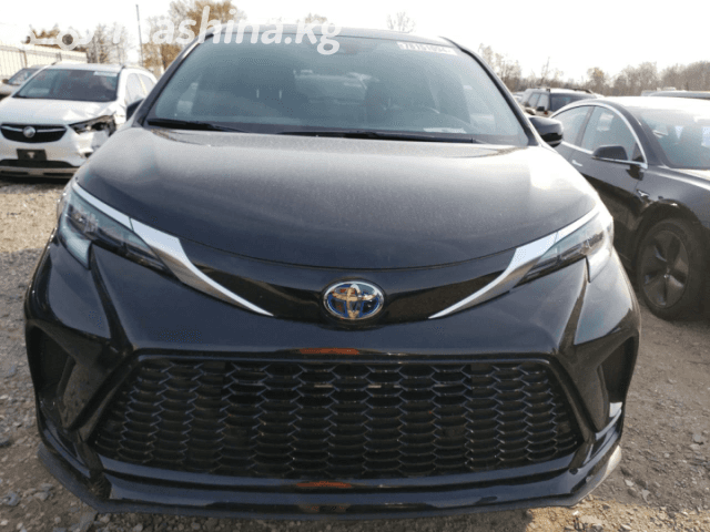 Toyota Sienna IV 2.5hyb AT 4WD