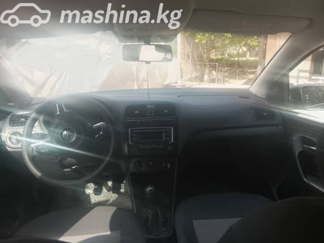 Volkswagen Polo V 1.6 MT
