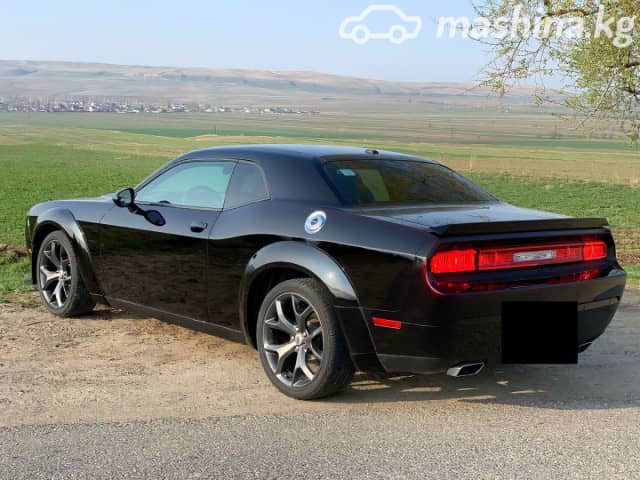 Dodge Challenger III Рестайлинг 3.6 AT