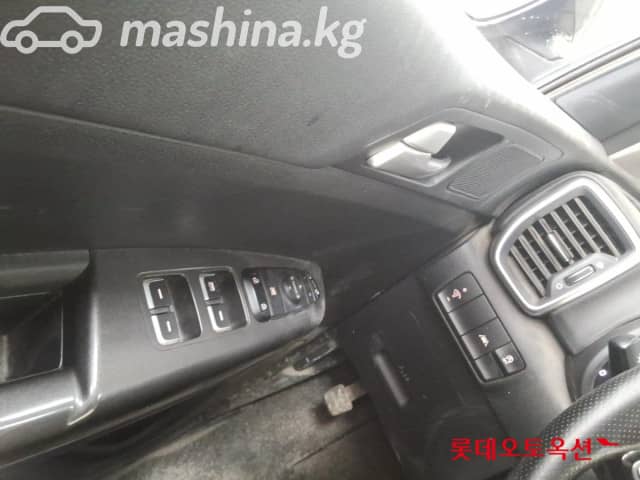 Kia Sportage IV Рестайлинг 2.0d AT