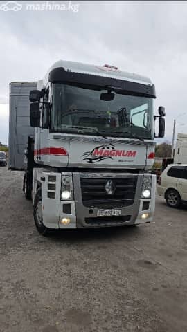 Renault Magnum