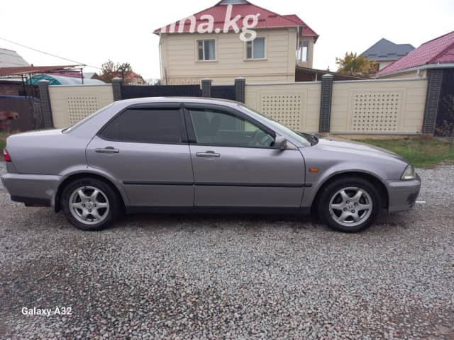 Honda Accord VI 1.8 AT