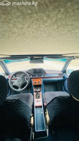 Mercedes-Benz E-Класс I (W124) 220 2.2 MT
