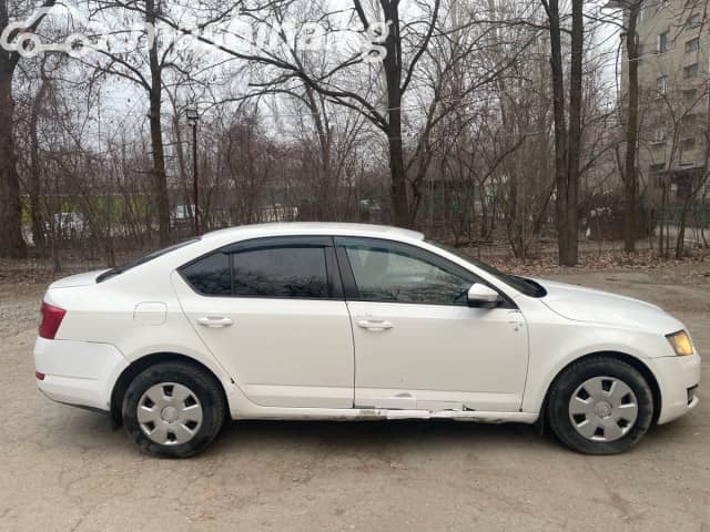Skoda Octavia III (A7) 1.6 AT