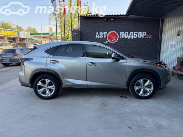 Lexus NX I 300h 2.5hyb CVT 4WD