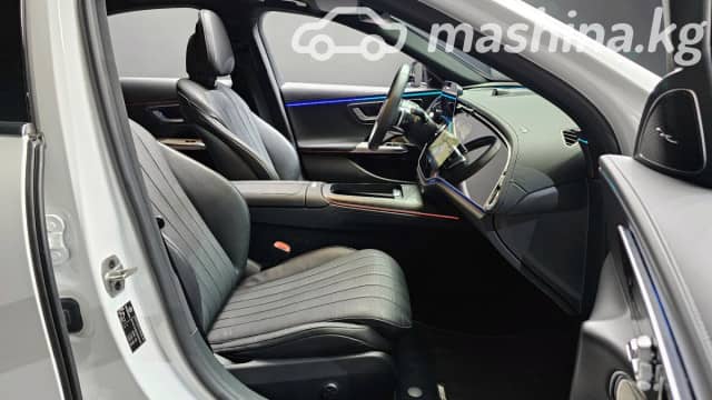 Mercedes-Benz E-Класс VI (W214, S214) 300 2.0 AT 4WD