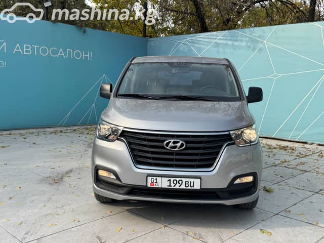 Hyundai Starex (H-1) II Рестайлинг 2 2.5d AT