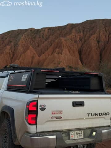 Toyota Tundra II Рестайлинг CrewMax 5.7 AT 4WD