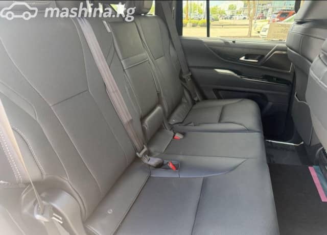 Lexus LX IV 700h 3.5hyb AT 4WD