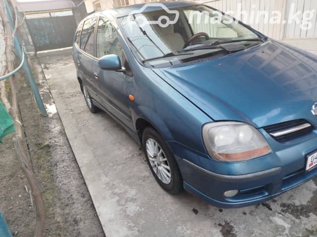 Nissan Almera Tino 1.8 MT