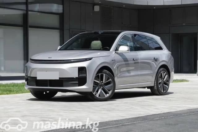 LiXiang L6 1.5hyb AT 4WD
