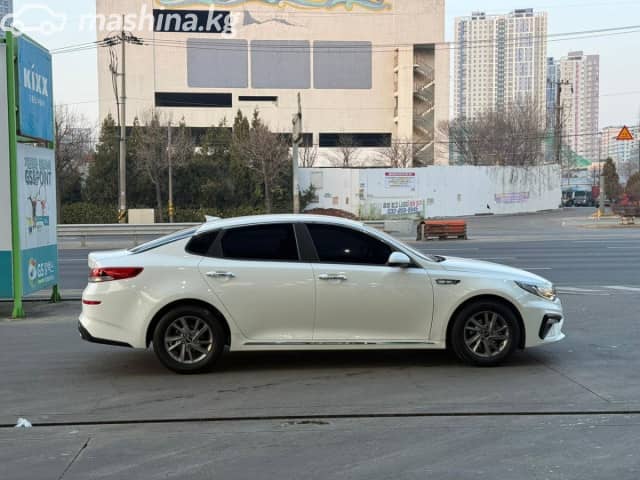 Kia K5 II 2.0 AT