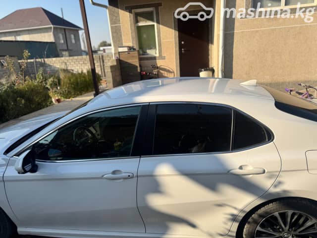 Toyota Camry VIII (XV70) 2.5 AT