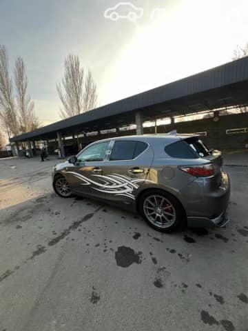 Lexus CT I Рестайлинг 200h 1.8hyb CVT