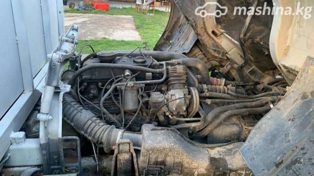 Mercedes-Benz 814
