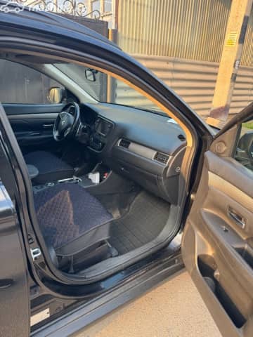Mitsubishi Outlander III 2.4 CVT 4WD