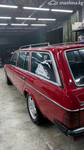 Mercedes-Benz W123 300 3.0d MT